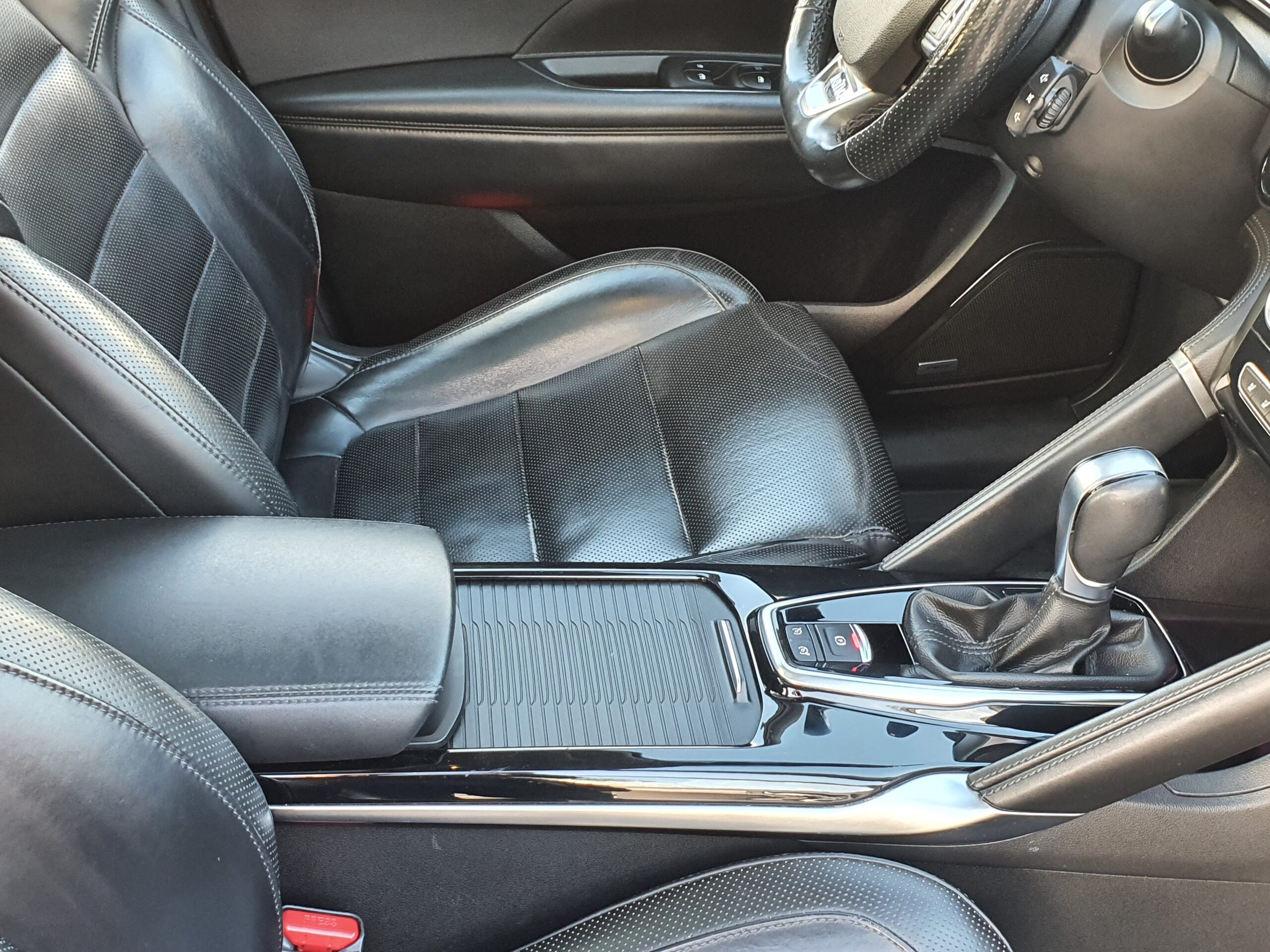 
								Renault Koleos 2017. full									