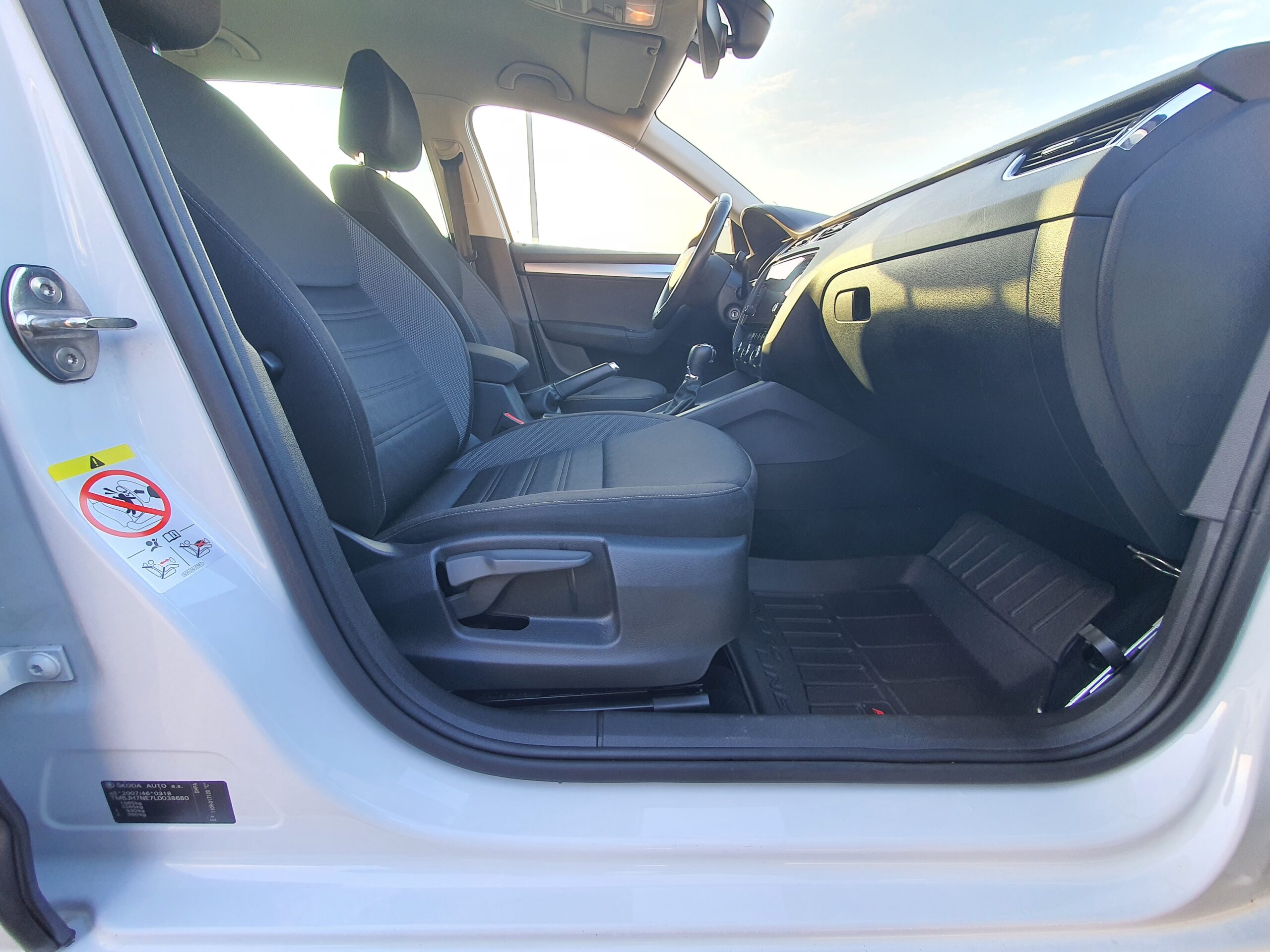 
								Škoda Octavia 1.5 G-Tec 2019 full									