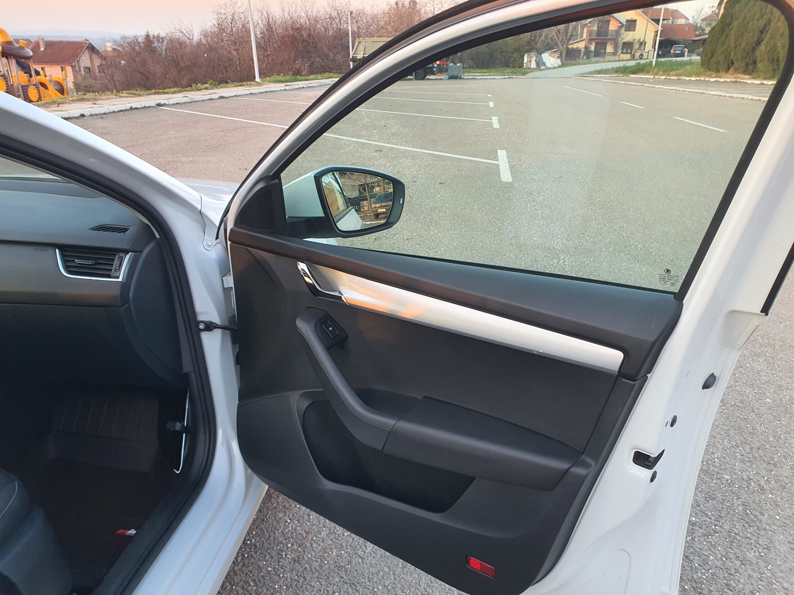 
								Škoda Octavia 1.5 G-Tec 2019 full									